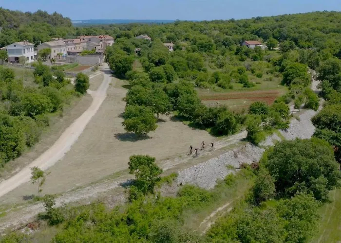 Zonti Gostinjska kuća 3*